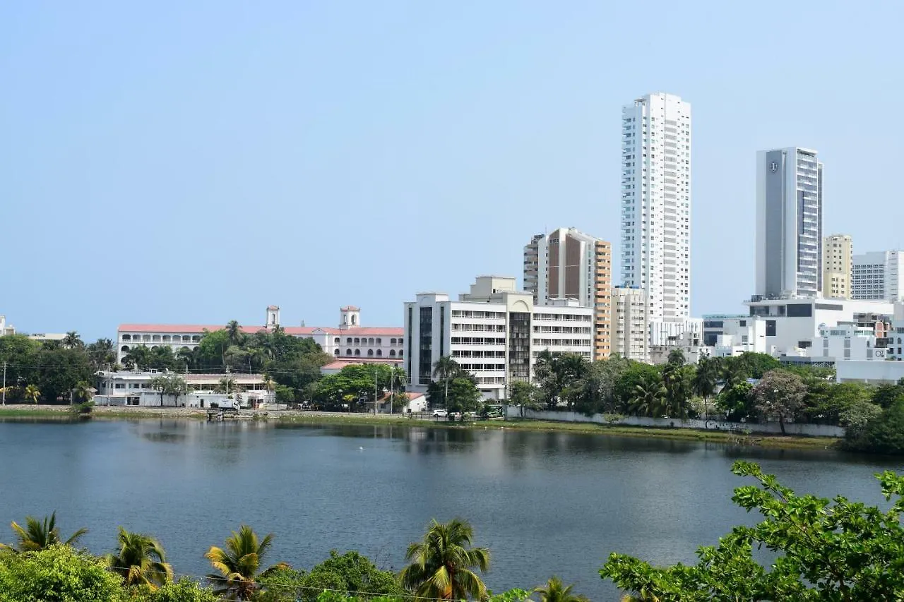 Apartamentos Laguito Cartagena 2*,